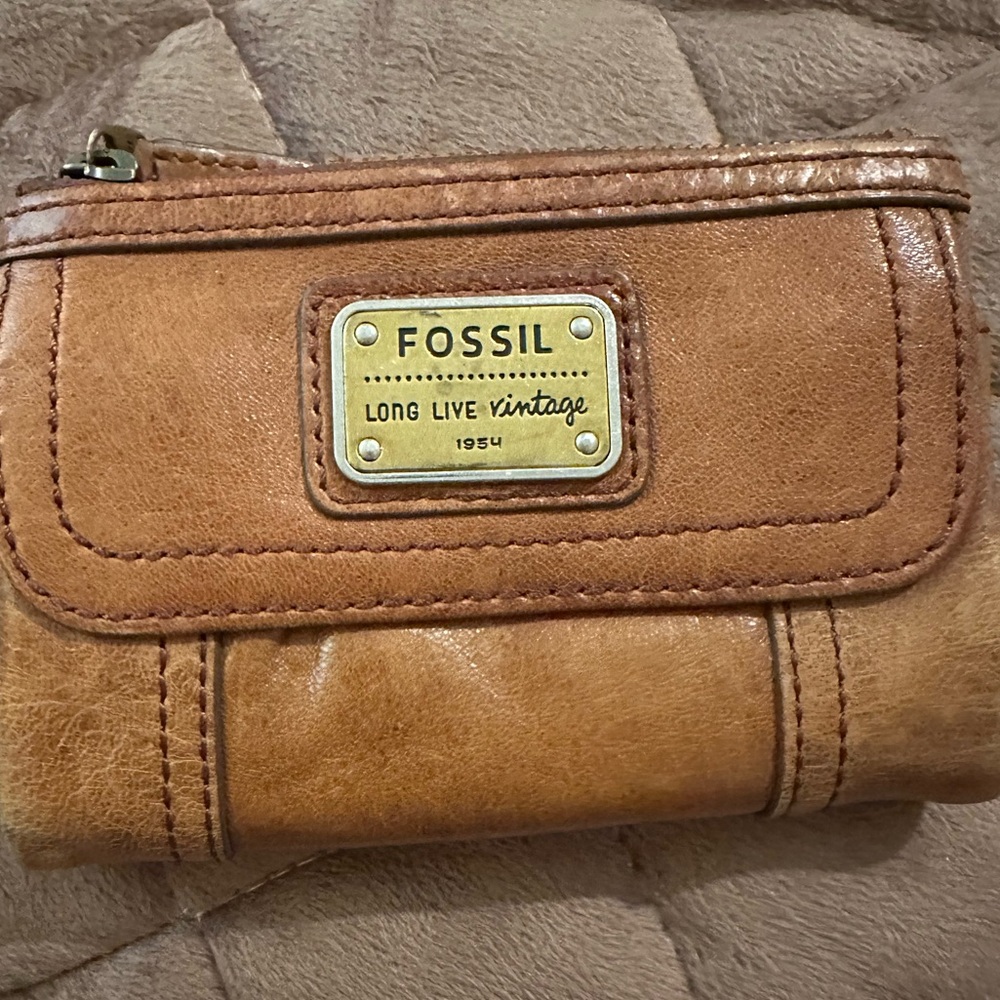 Fossil Brown Leather Wallet B-151